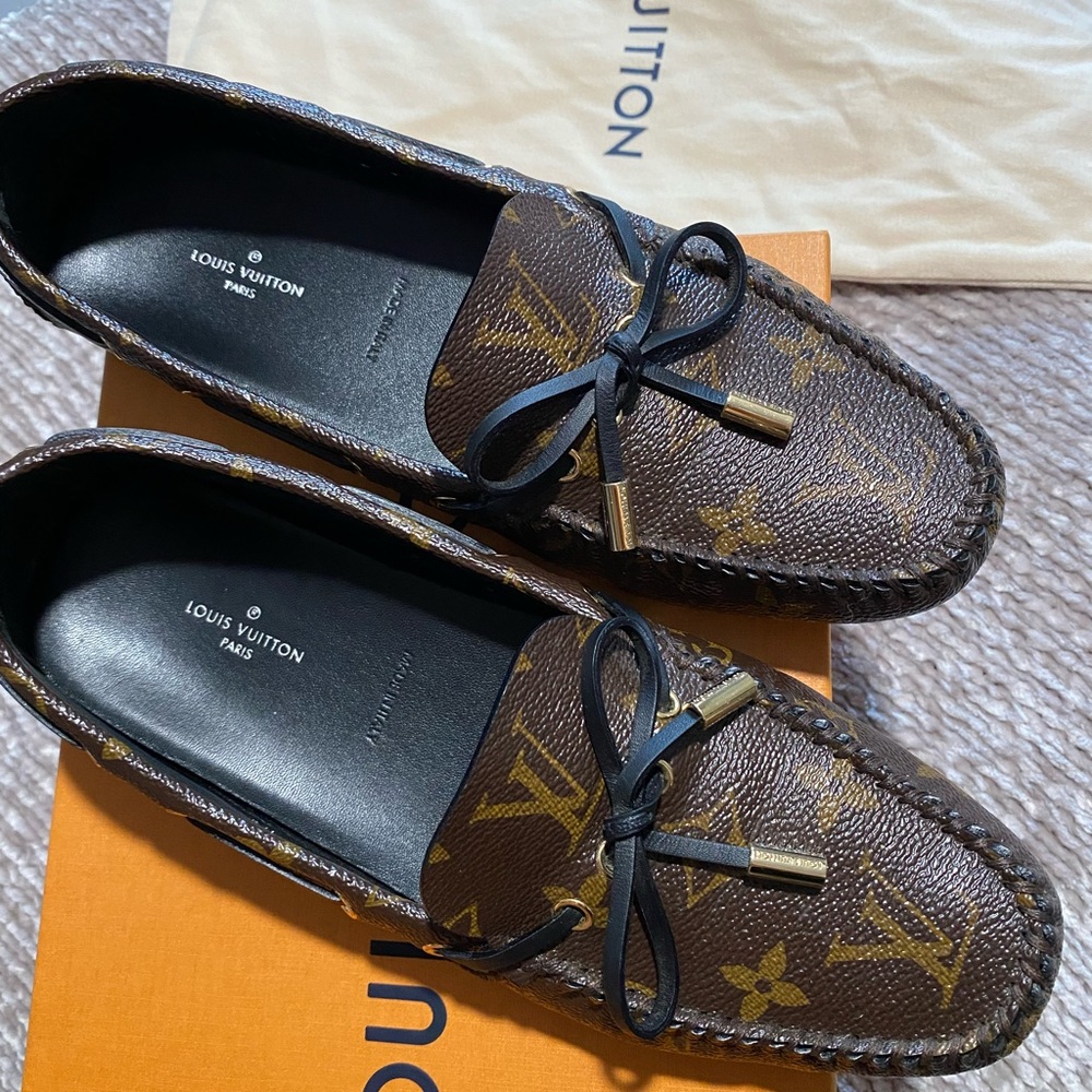 Louis Vuitton Gloria loafer